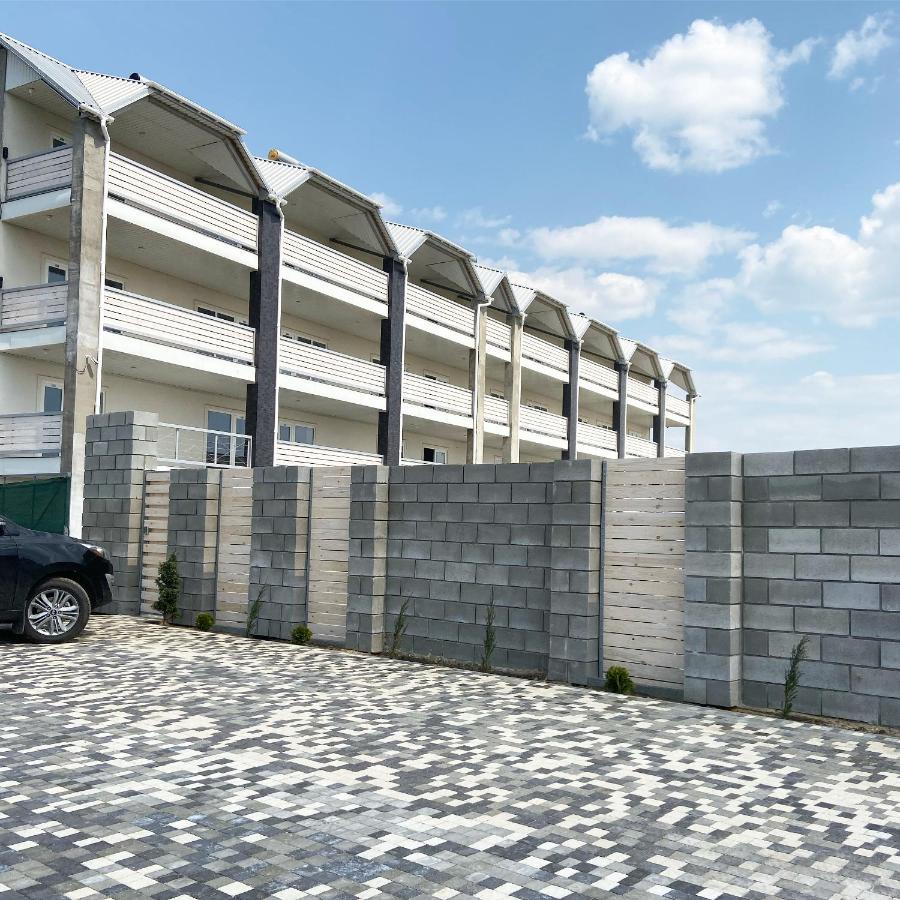 Lazurit Family Hotel Lazurne Exteriér fotografie